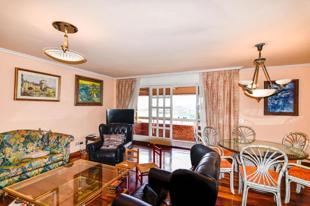 Vistas Increibles! A 3 Minutos De La Playa Con Wifi Apartamento Santander Exterior foto
